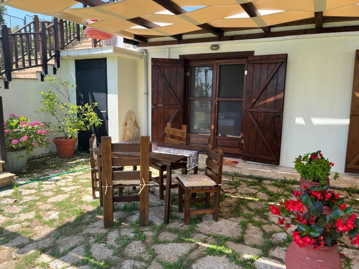 Guesthouse Kaliepia Ierissós Exteriér fotografie