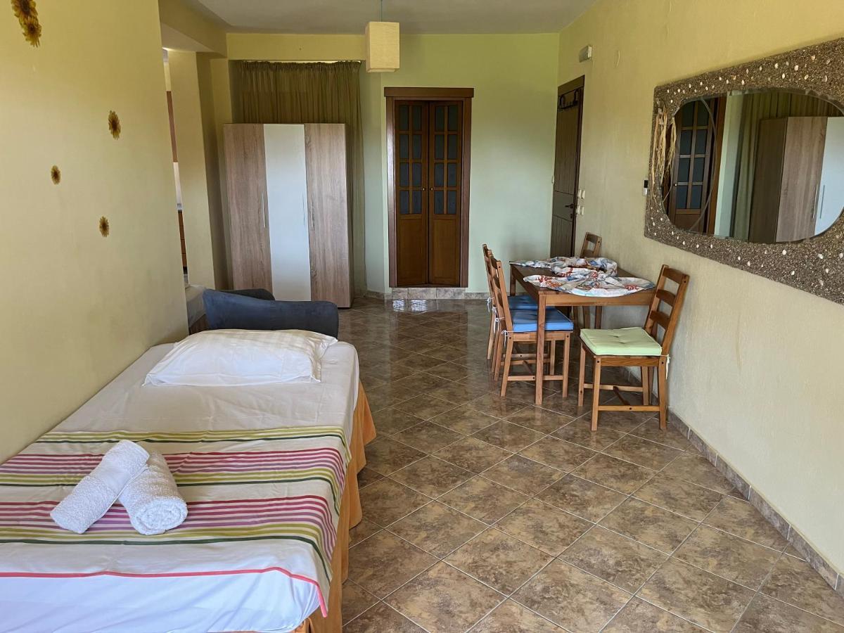 Guesthouse Kaliepia Ierissós Exteriér fotografie